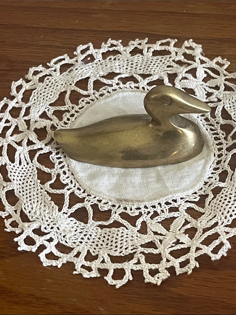 Mid century Brass Duck Figurine - Vintage-Style Decorative Accent in Gold
